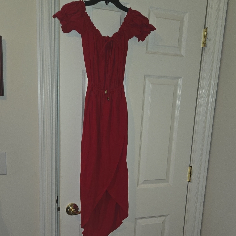 Chic High-Low Red Dress